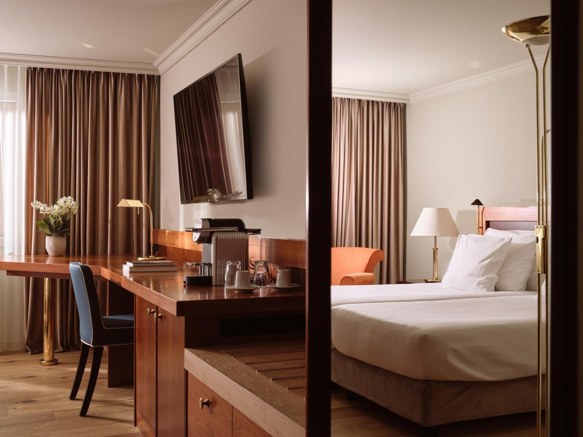 Precise Tale Seehof Davos Buitenkant foto A room at the hotel