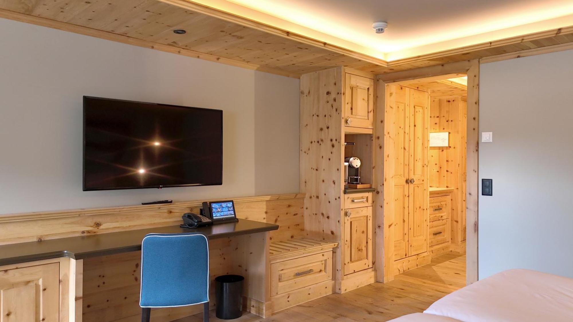 Precise Tale Seehof Davos Buitenkant foto A room at the Hotel Waldhaus Flims